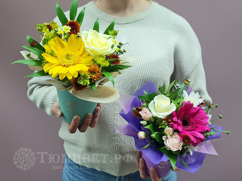 Цветочный комплимент из цветов