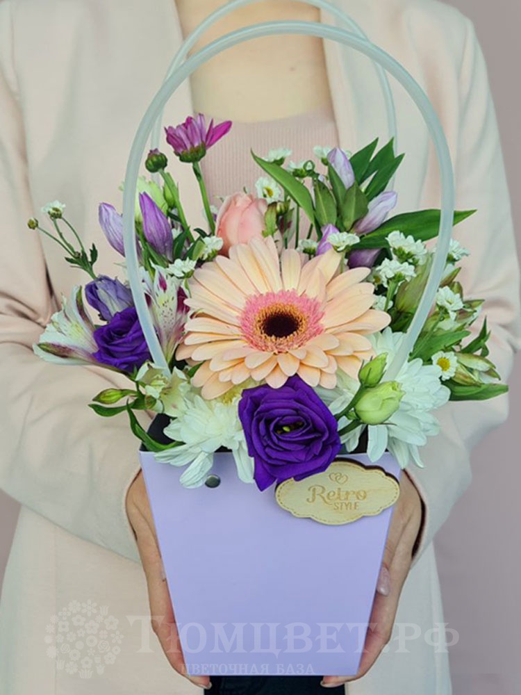 Композиция  с цветами "Просто так" из цветов